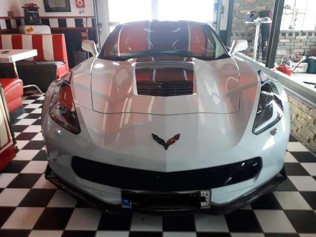 Imagine Corvette C7 Carbon Edition 65