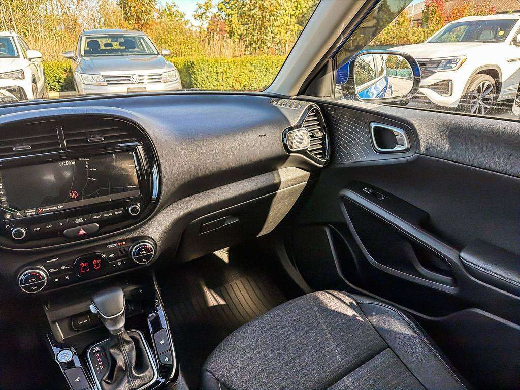 used 2021 Kia Soul car, priced at $19,338