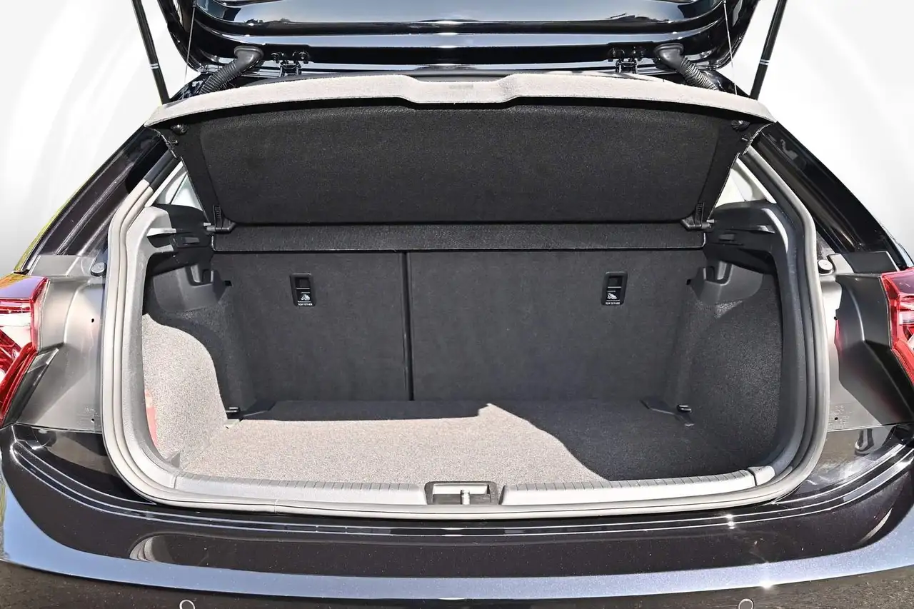 Volkswagen Polo 1,0 l TSI Style 9
