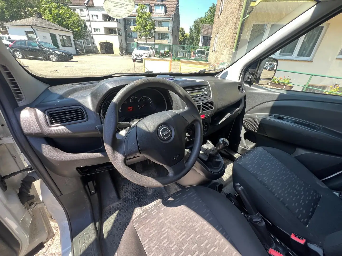 Opel Combo Kasten L1H1 2,2t Weiß - 2