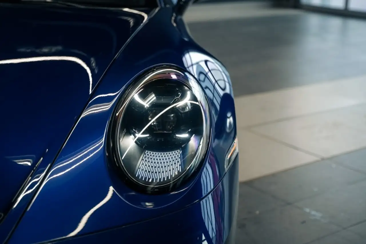 Porsche 911 снимка Porsche 911