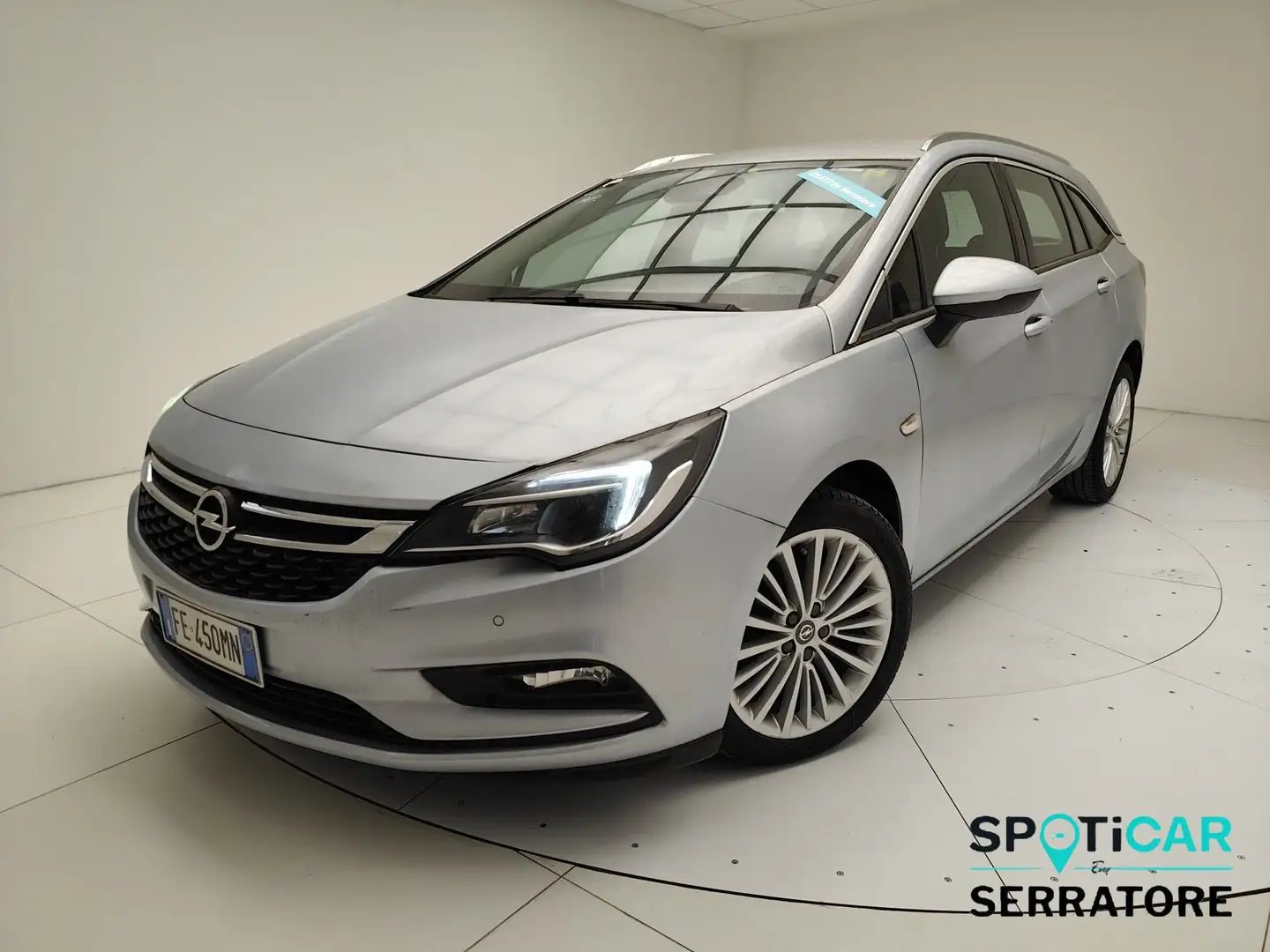 Opel Astra V Sports Tourer 1.6 cdti Innovation 136cv auto Bleu - 1