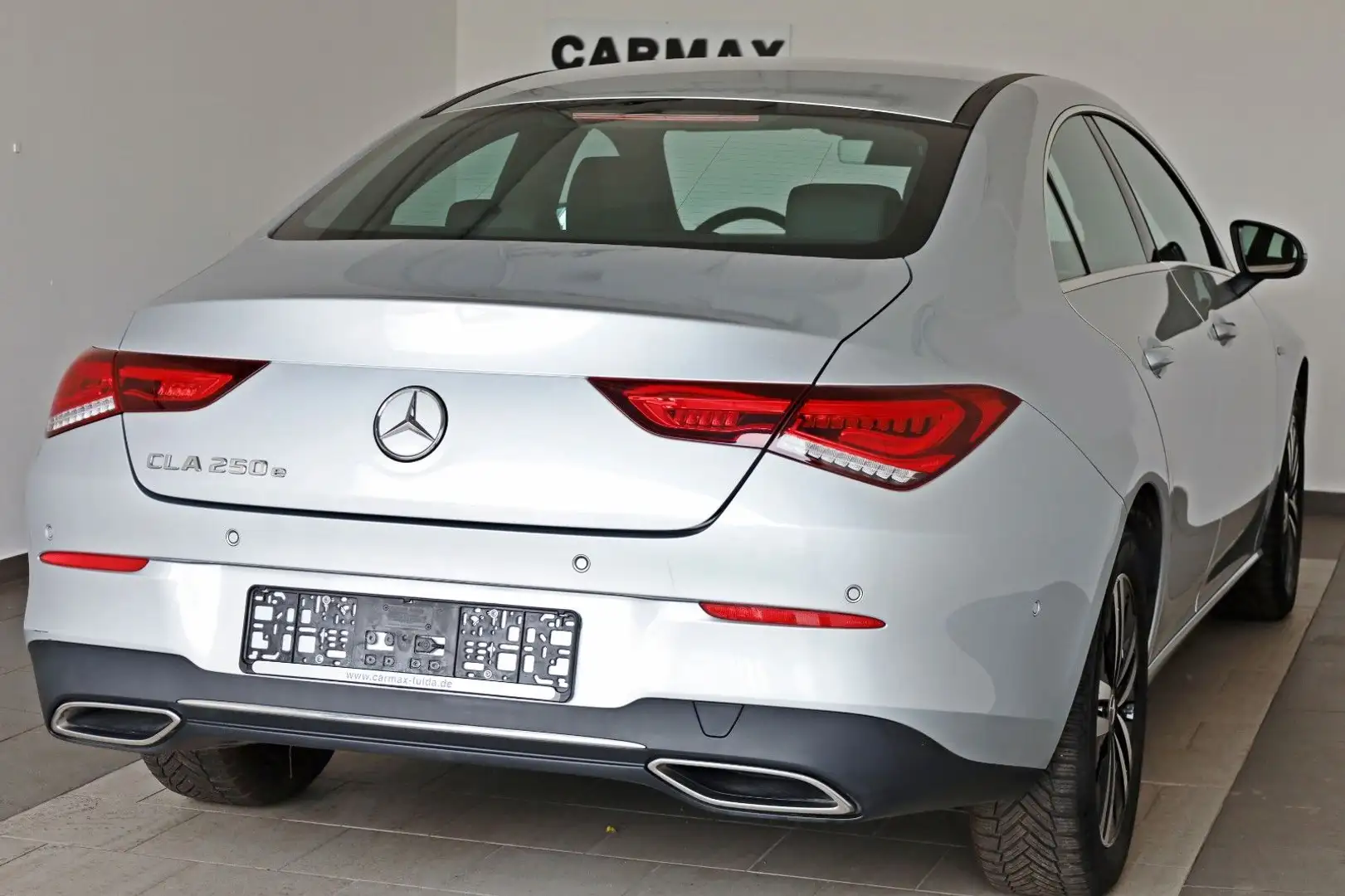 Mercedes-Benz CLA 250 e Progressive,Leder,Navi,LED,SH,Kamera Silber - 2