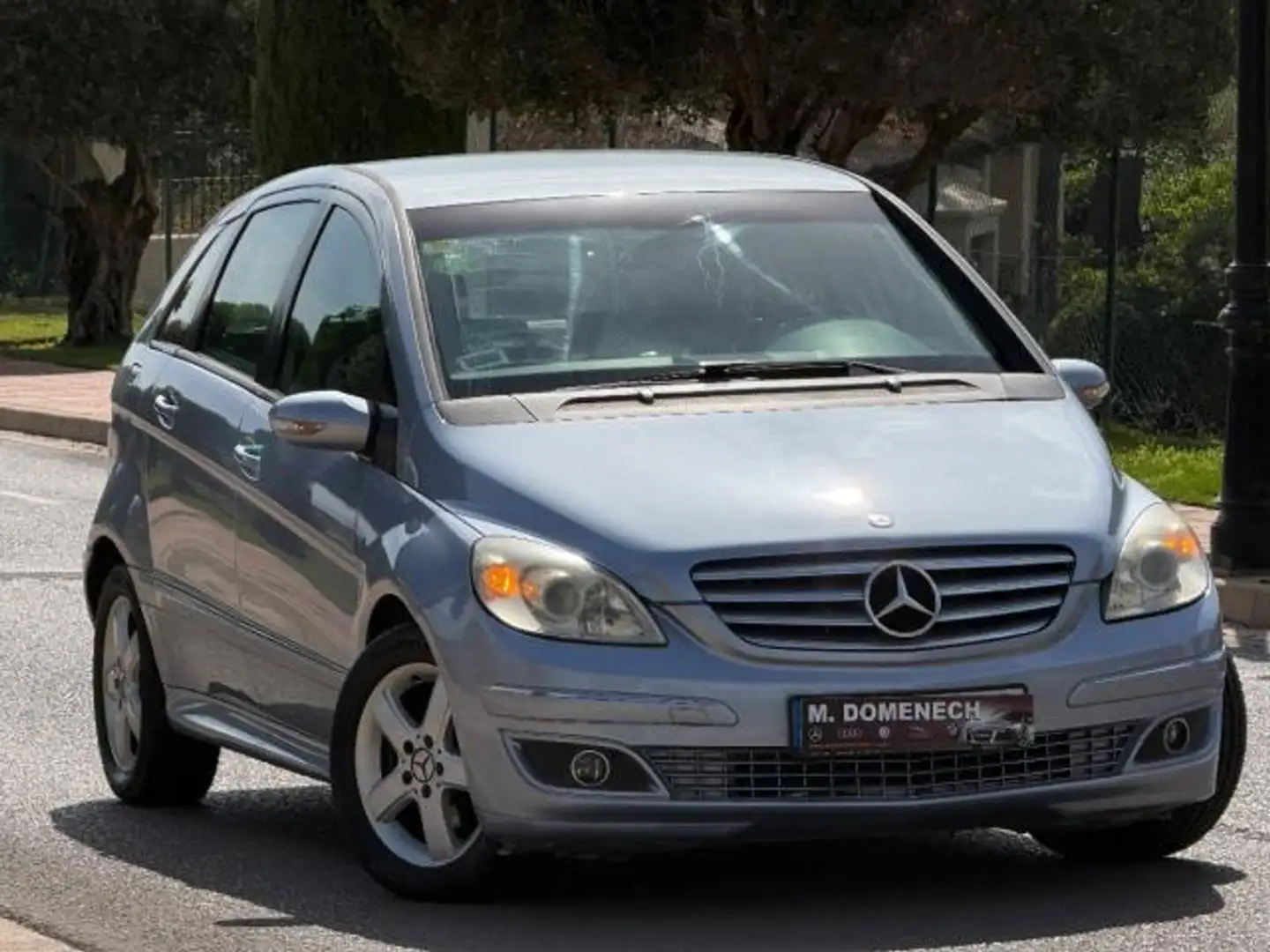 Mercedes-Benz B 200 Chrome Grijs - 2