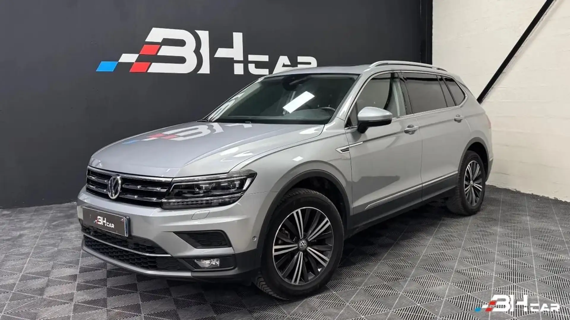 Volkswagen Tiguan 7 places 2.0 tdi 150 carat dsg bva - 1