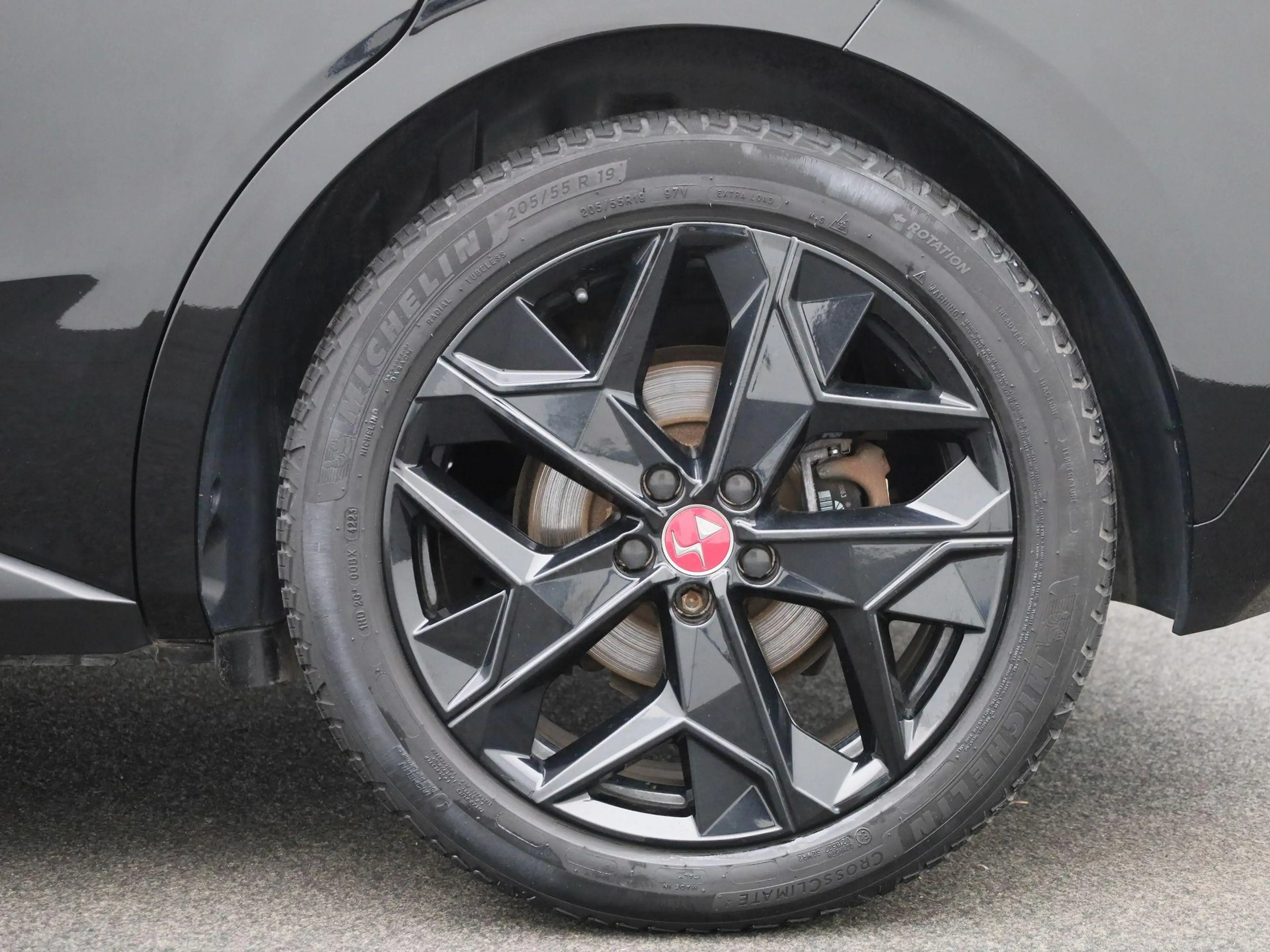 DS Automobiles DS 4 E-TENSE Performance Line LEDER | LED | NAVI | CAM — photo 13