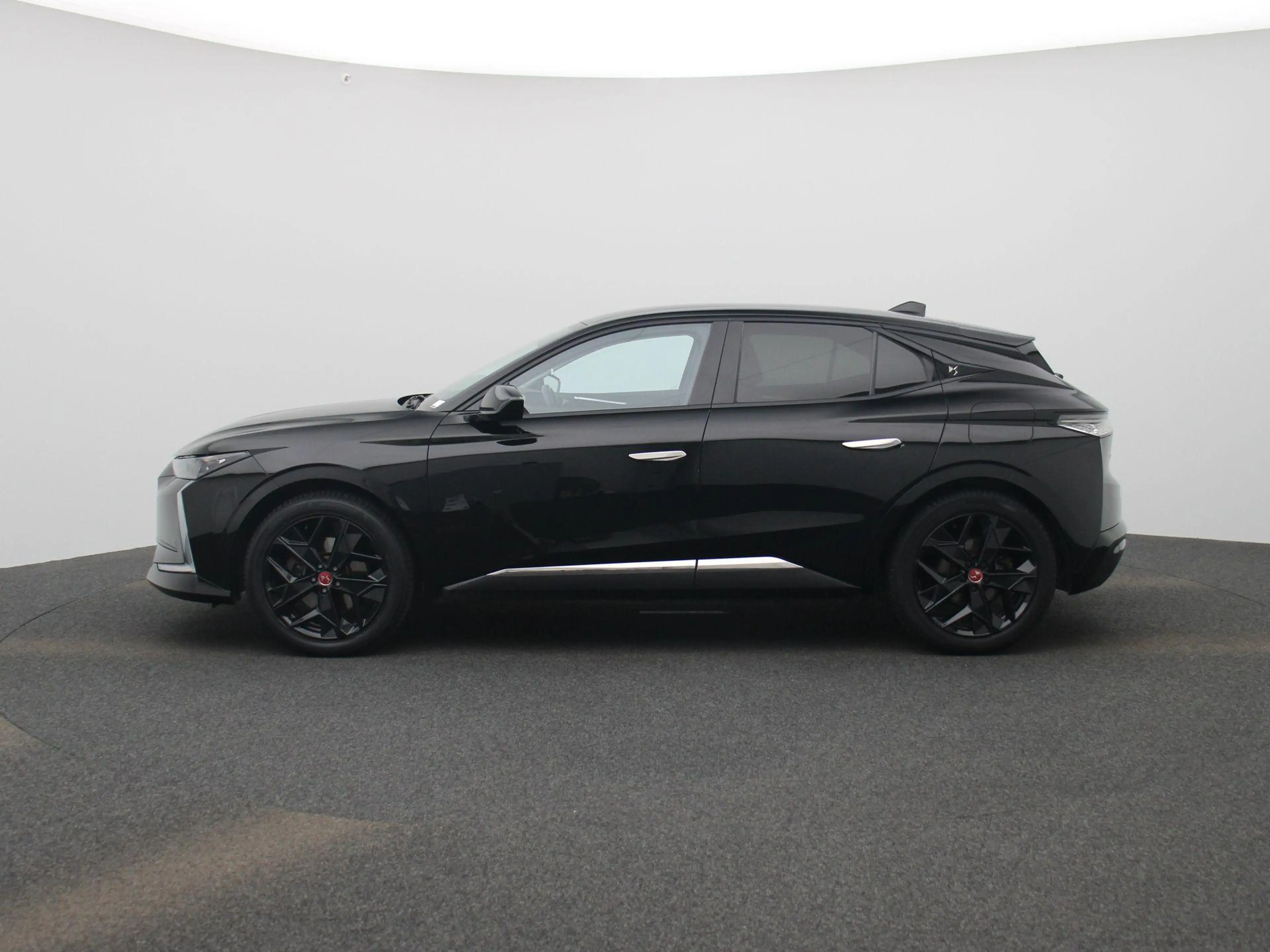 DS Automobiles DS 4 E-TENSE Performance Line LEDER | LED | NAVI | CAM — photo 4