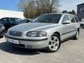 Volvo V70 2.4 Comfort/VOLVO S-Heft/1.Hand/Klima/SHZ Silber - thumbnail 2