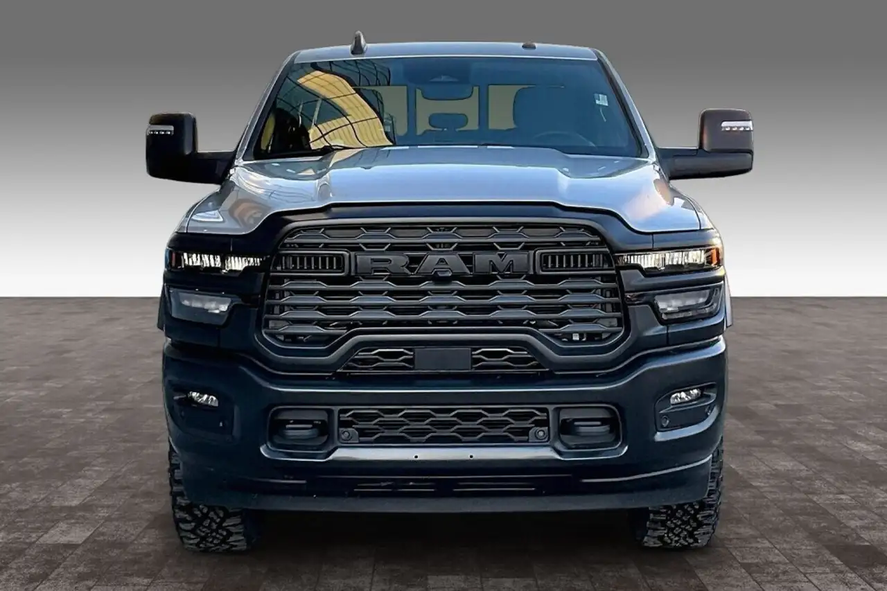 RAM 2500 снимка RAM 2500
