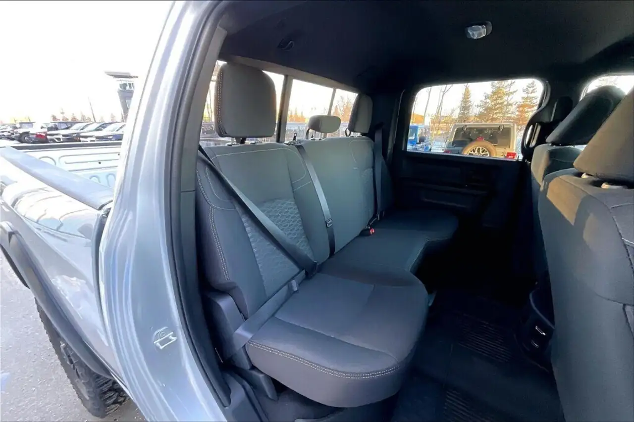 RAM 2500 снимка RAM 2500