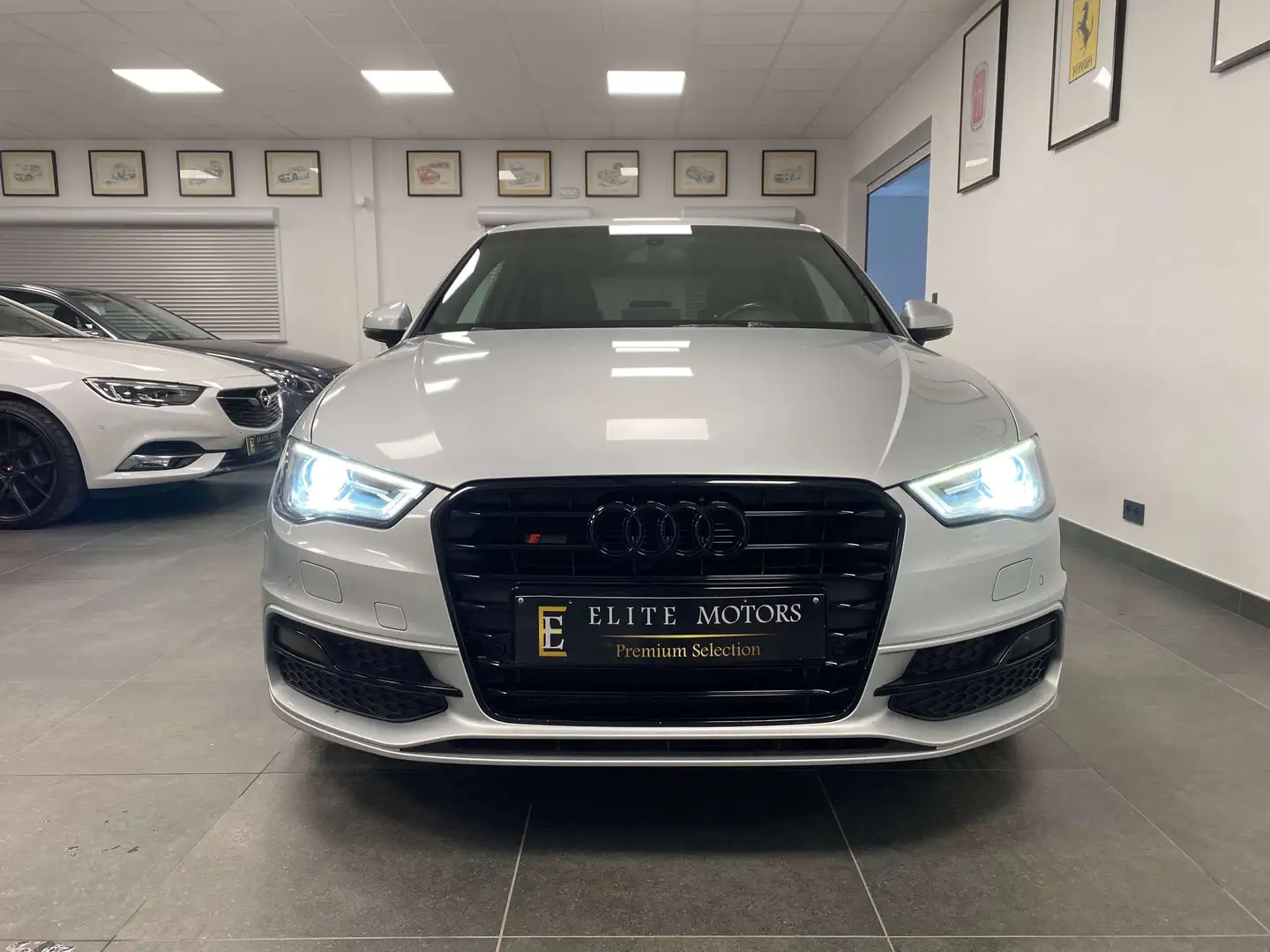 Audi A3 1.4 TFSI Ambition S line / 1erMAIN/ FULL OPTION Argent - 2