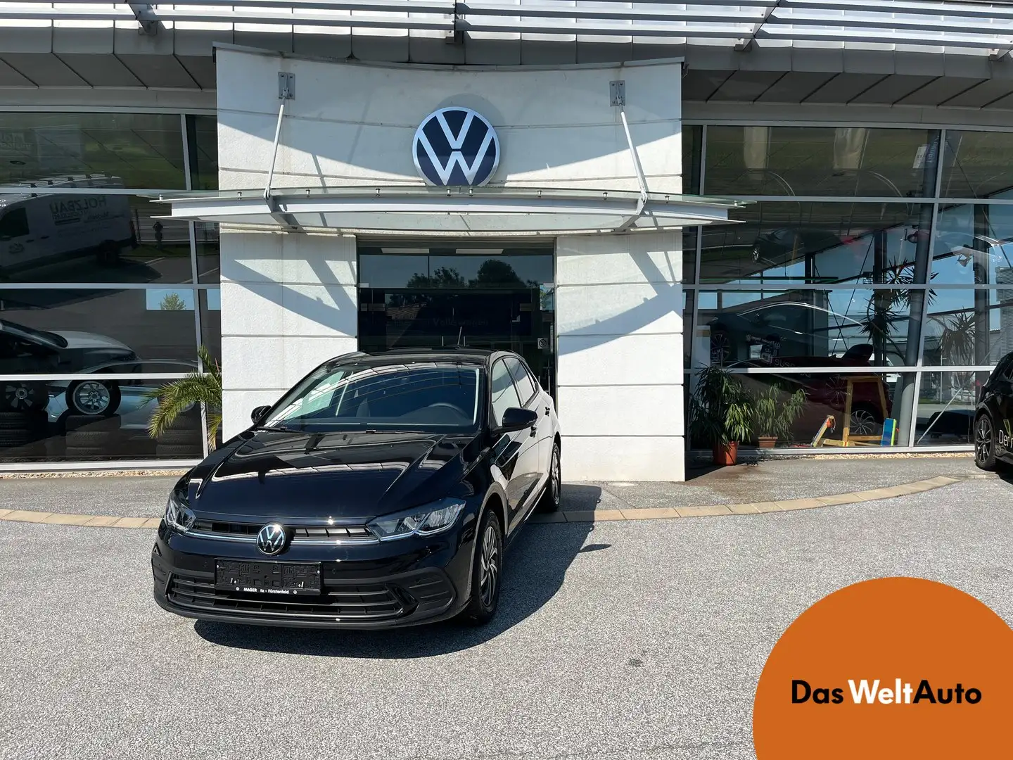 Volkswagen Polo Friends TSI Zwart - 1