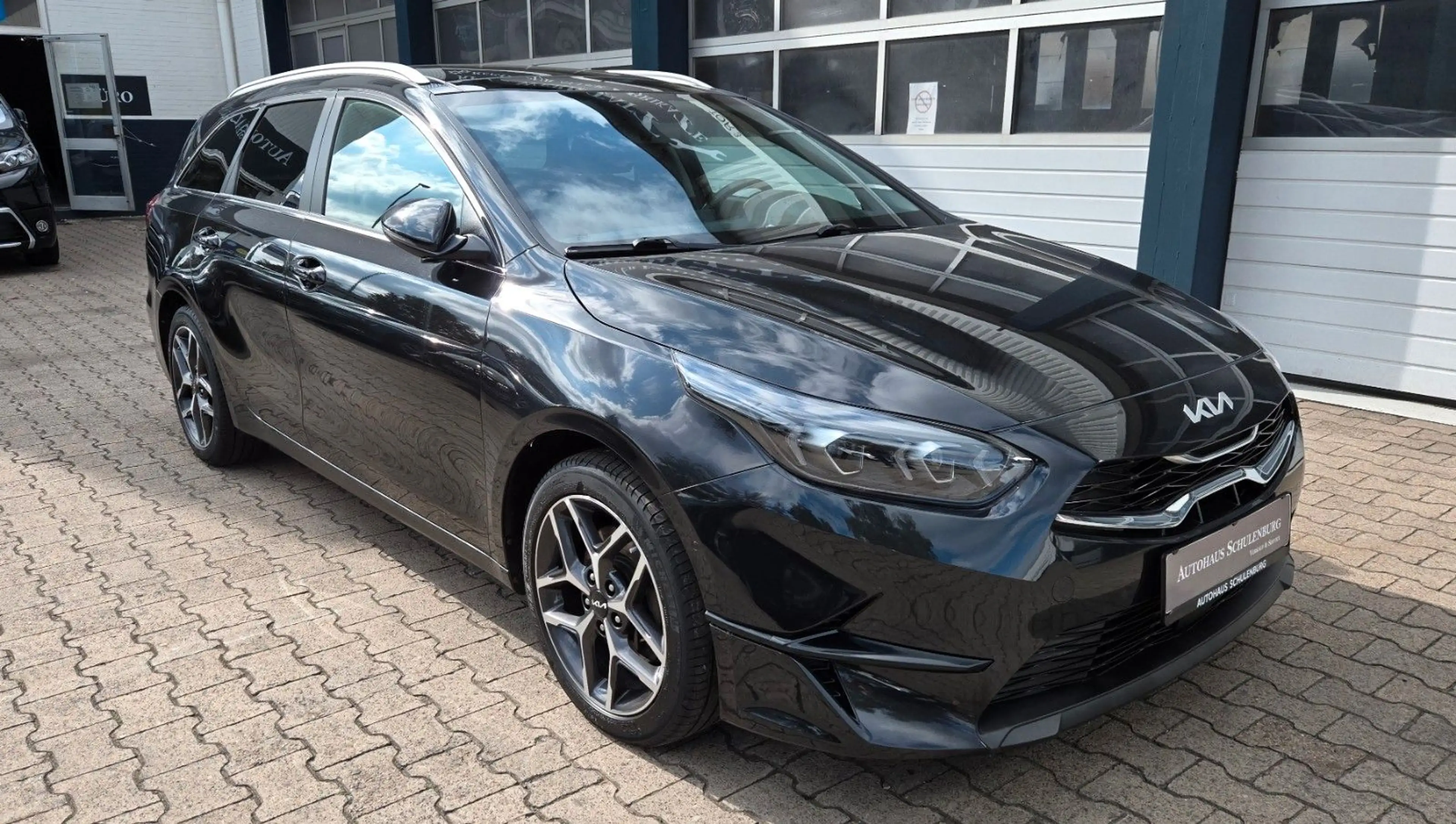 Kia Ceed / cee'd Ceed 1.Hand Platinum Schiebedach Abstandstempo. — photo 5