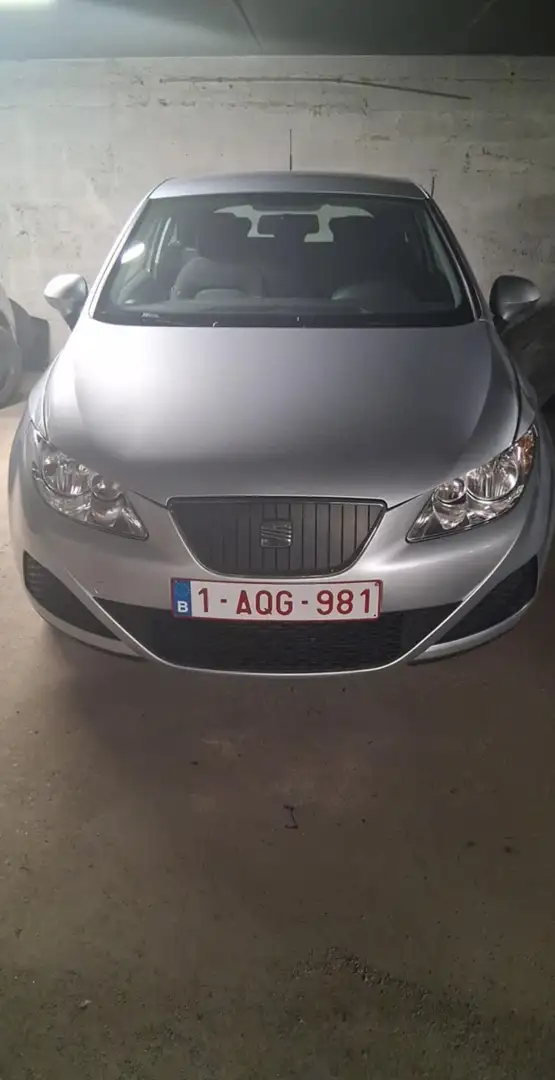 SEAT Ibiza Ibiza SC 1.4 TDi Ecomotive DPF Argent - 1