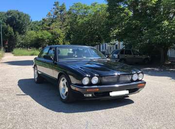 XJR 4.0