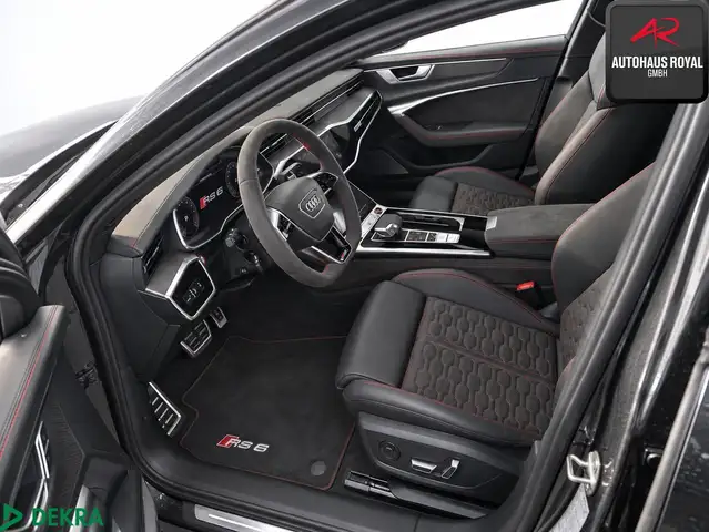 Audi RS6 view 3