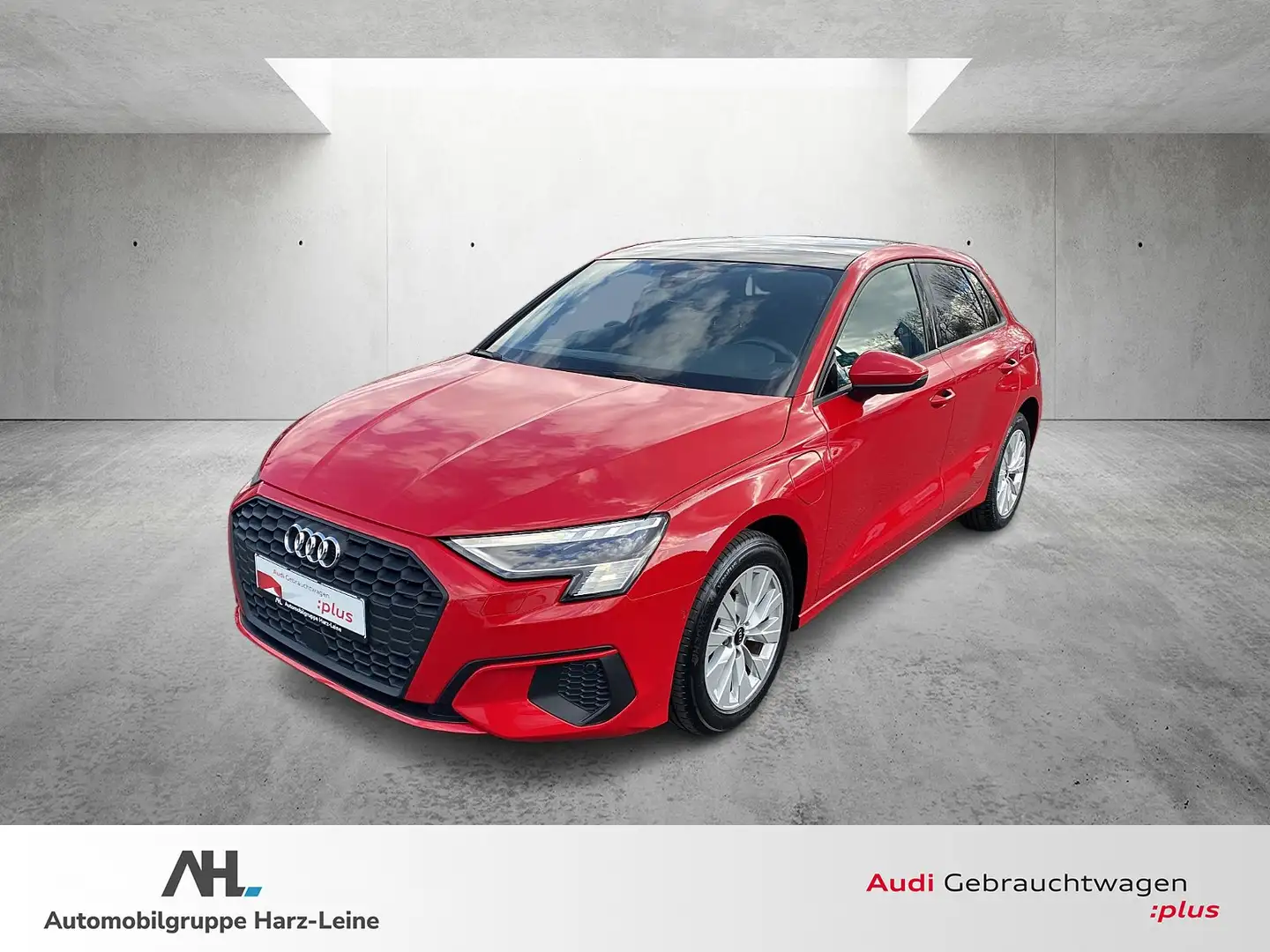 Audi A3 Sportback 40 TFSI e S-tronic Matrix Navi ACC Pano Rot - 1
