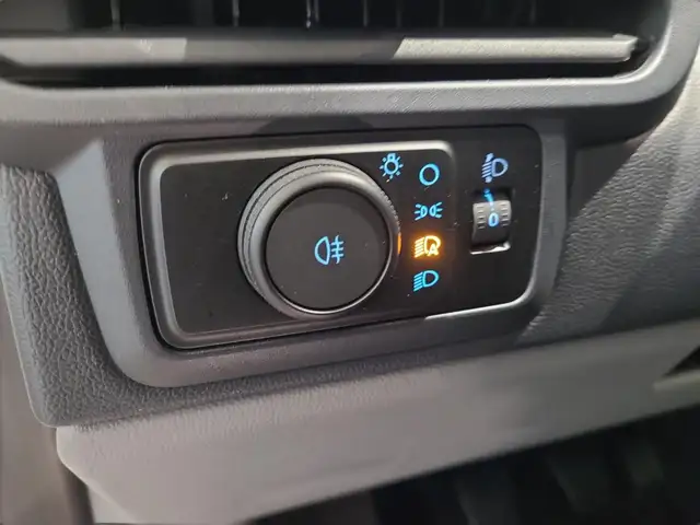 Ford Transit Custom view 13