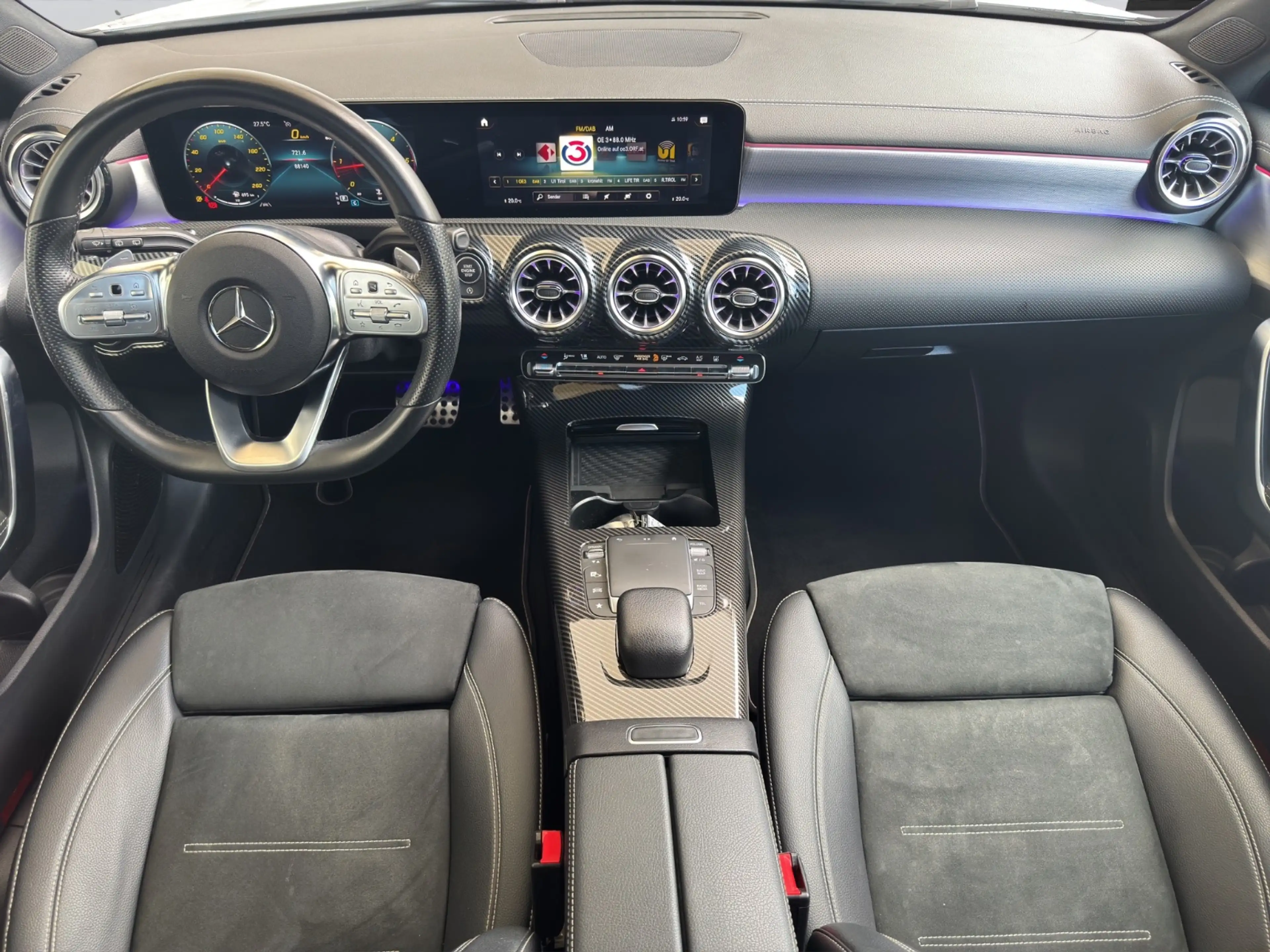 Mercedes-Benz A 200 d 4MATIC Kompaktlimousine AMG Line PTS Shz — photo 10