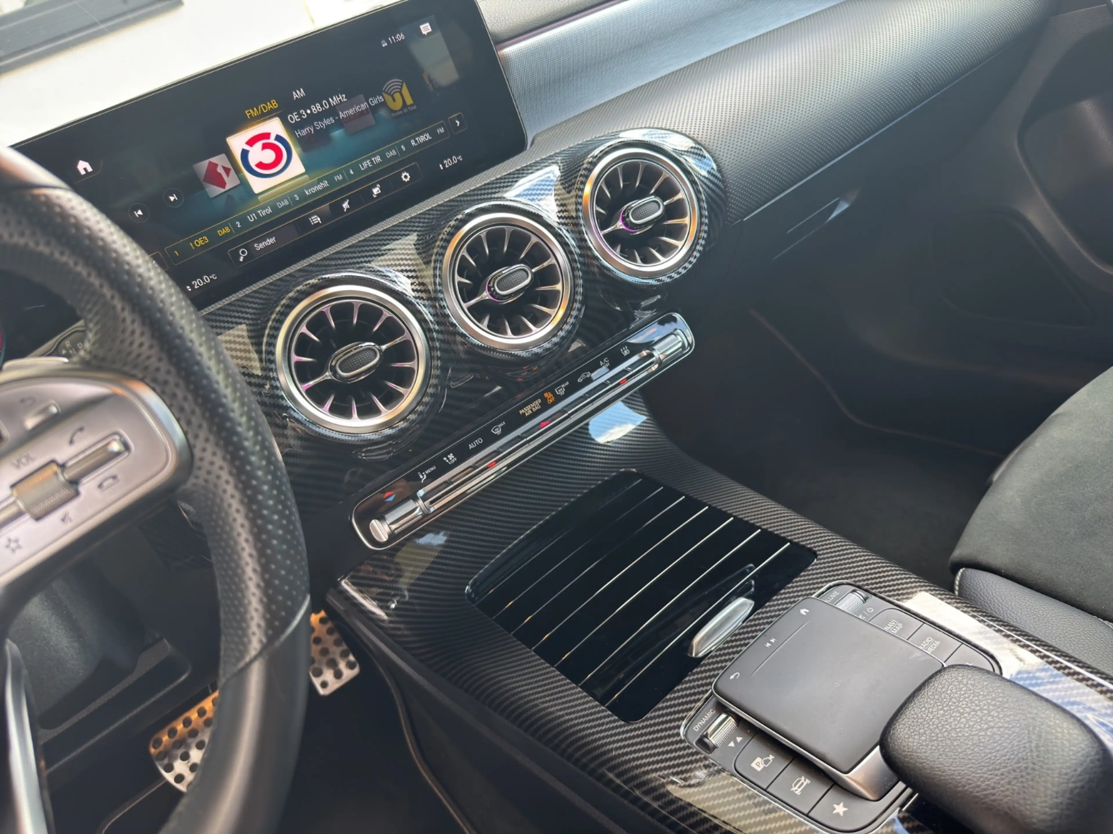 Mercedes-Benz A 200 d 4MATIC Kompaktlimousine AMG Line PTS Shz — photo 18