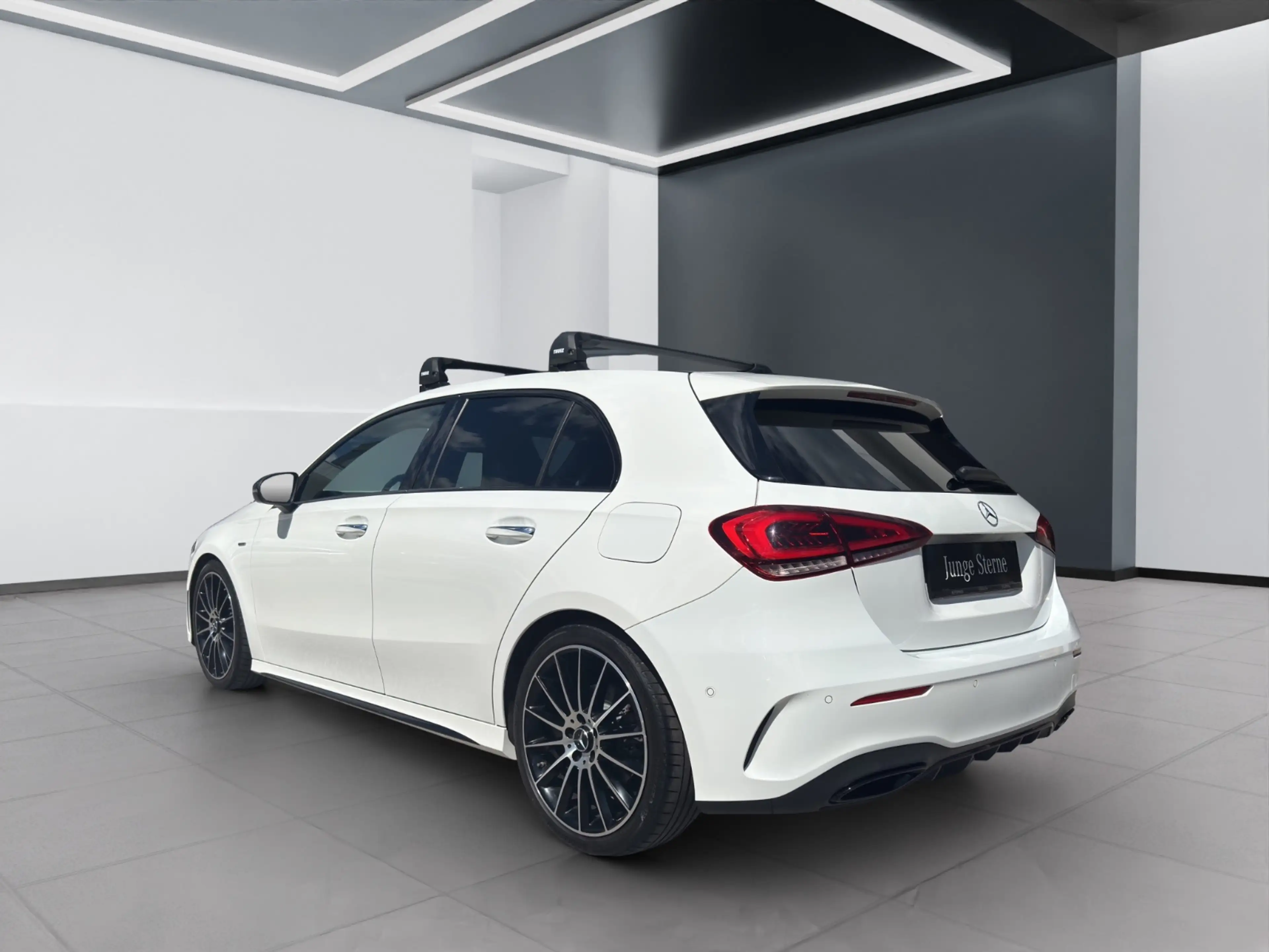 Mercedes-Benz A 200 d 4MATIC Kompaktlimousine AMG Line PTS Shz — photo 6
