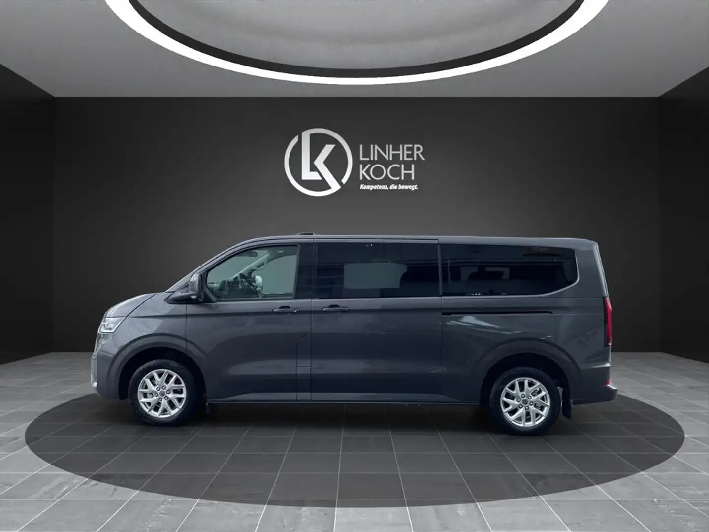 Volkswagen T6 Caravelle e-Style LR 210kW ''AHK+LEDER+AREA-VIEW'' Grau - 2