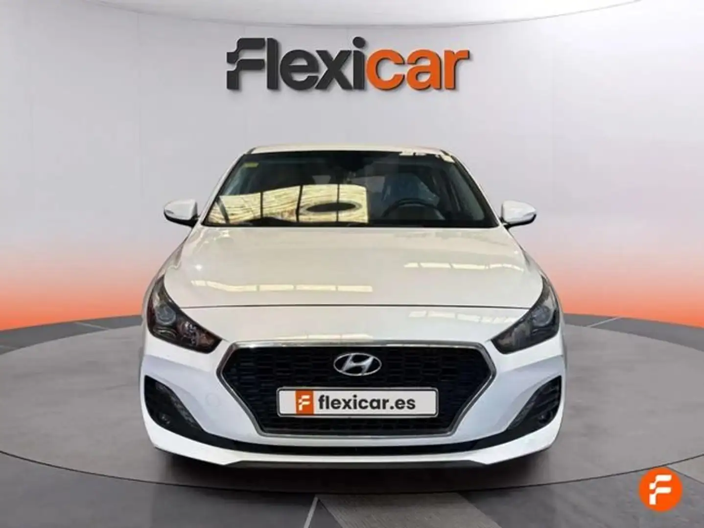 Hyundai i30 1.0 TGDI Klass Fastback Blanco - 2