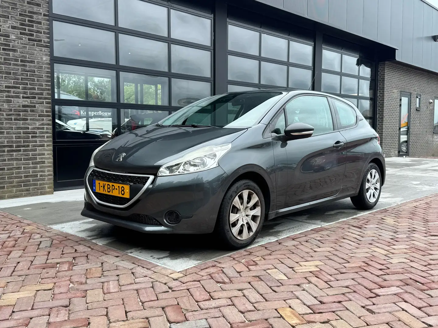Peugeot 208 1.0 VTi Access |Cruise| Trekhaak |MOTOR STORING Grijs - 1