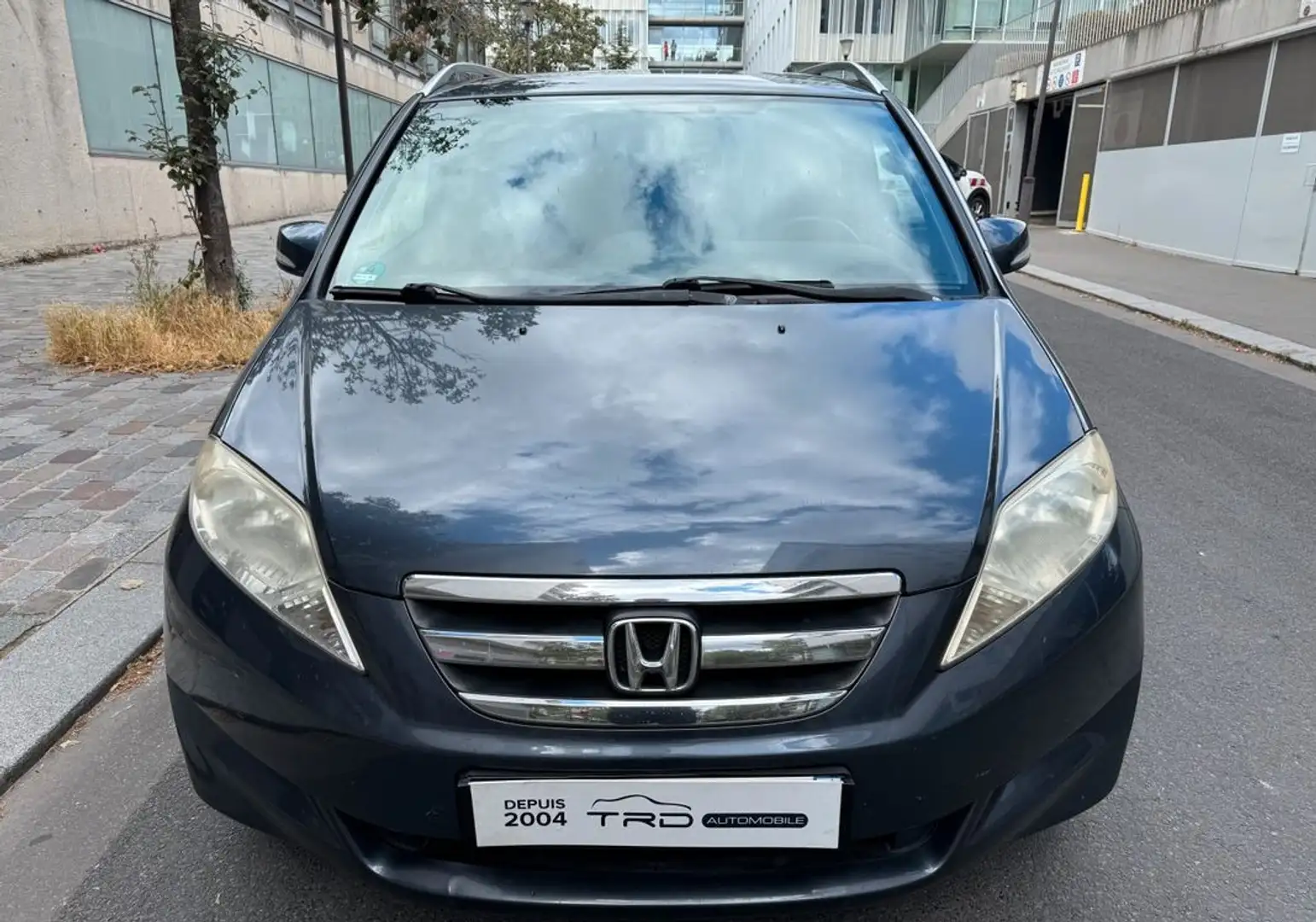 Honda FR-V 1.7 125 Grau - 2