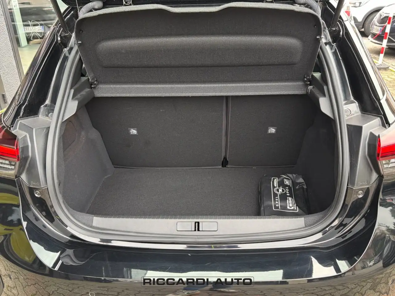 Opel Corsa Nuova GS 1.2 100CV MT6 23