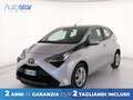 Toyota Aygo 5p 1.0 x-play 72cv Argento - thumbnail 1