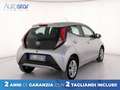 Toyota Aygo 5p 1.0 x-play 72cv Argento - thumbnail 2