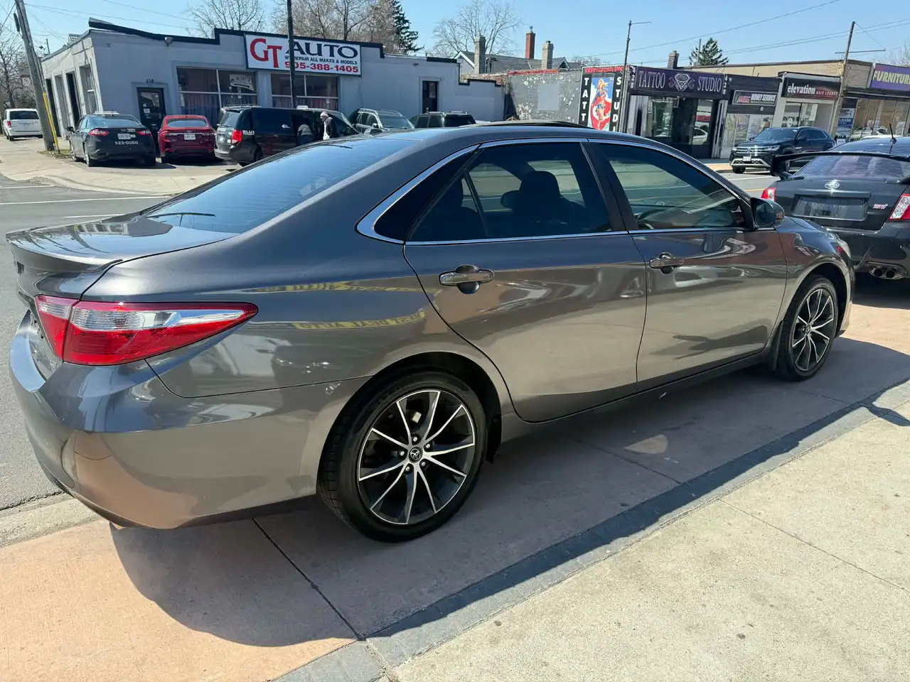 Toyota Camry снимка Toyota Camry