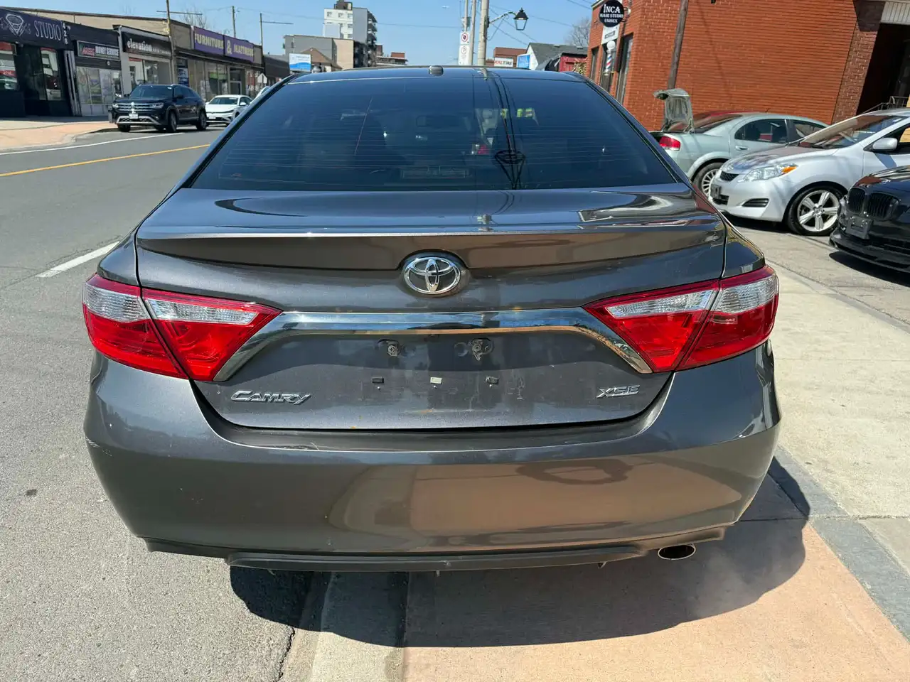 Toyota Camry снимка Toyota Camry