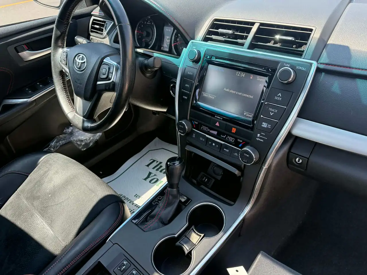 Toyota Camry снимка Toyota Camry