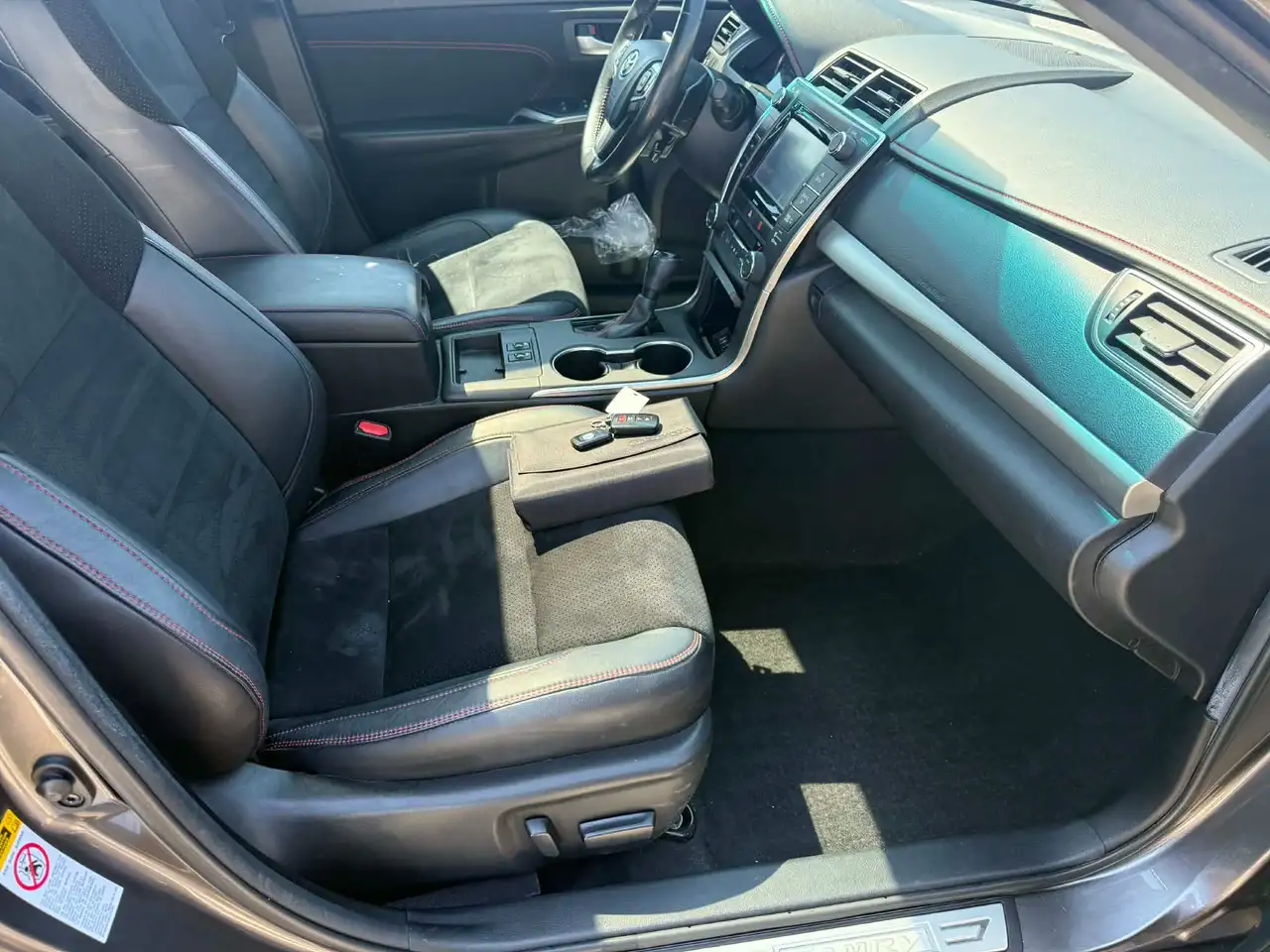Toyota Camry снимка Toyota Camry