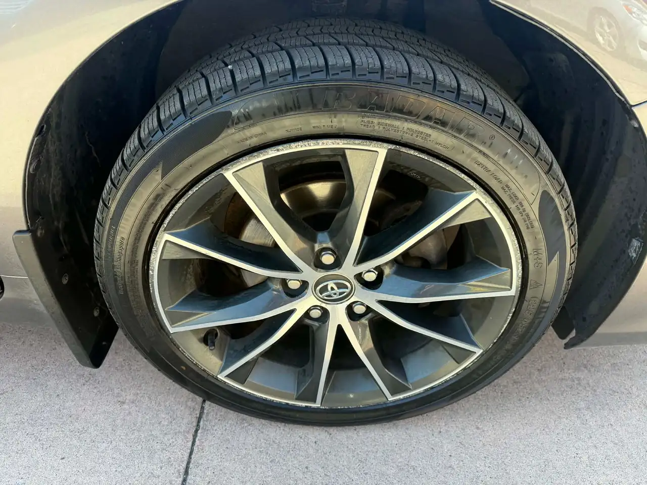 Toyota Camry снимка Toyota Camry