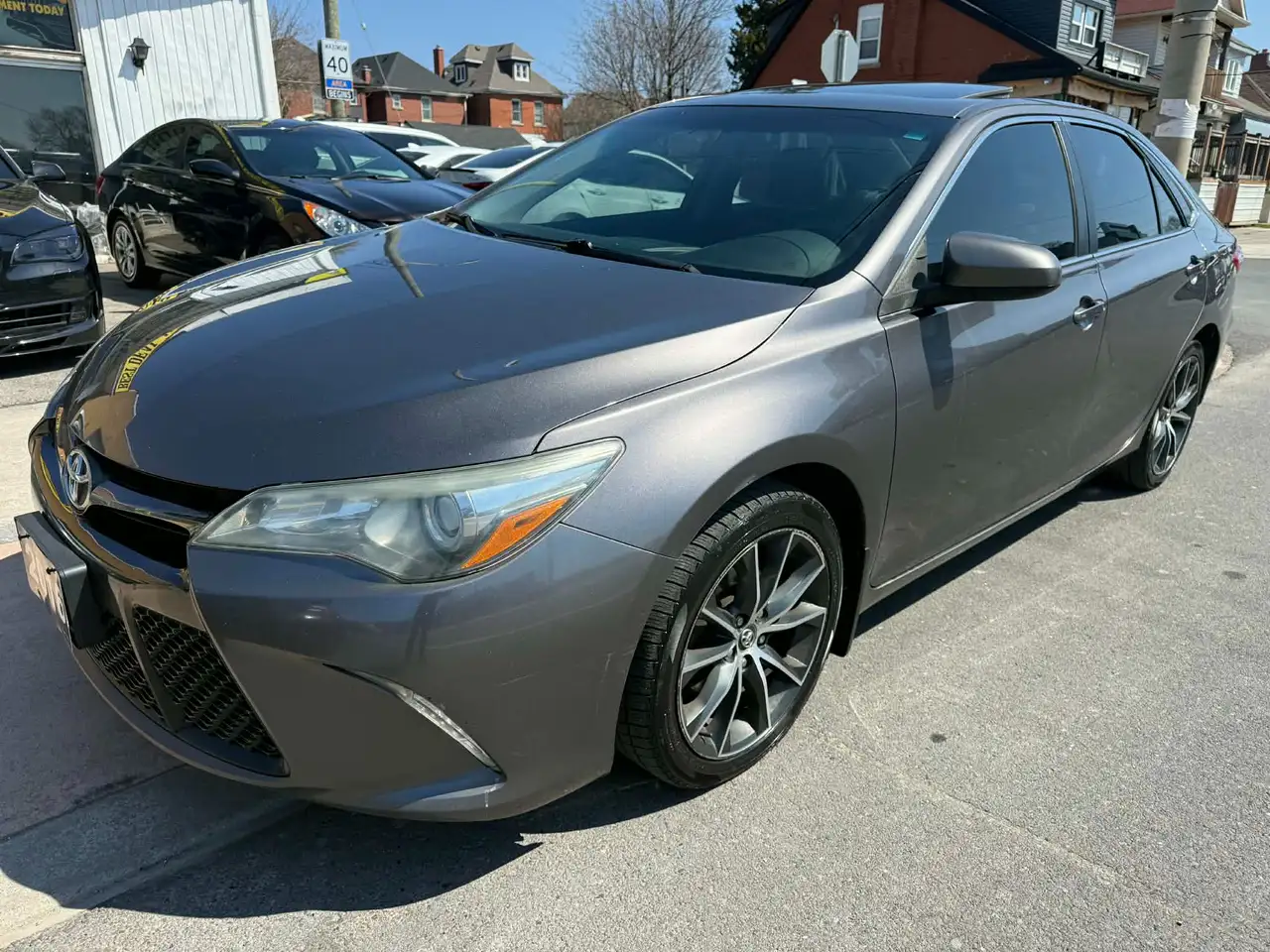 Toyota Camry снимка Toyota Camry