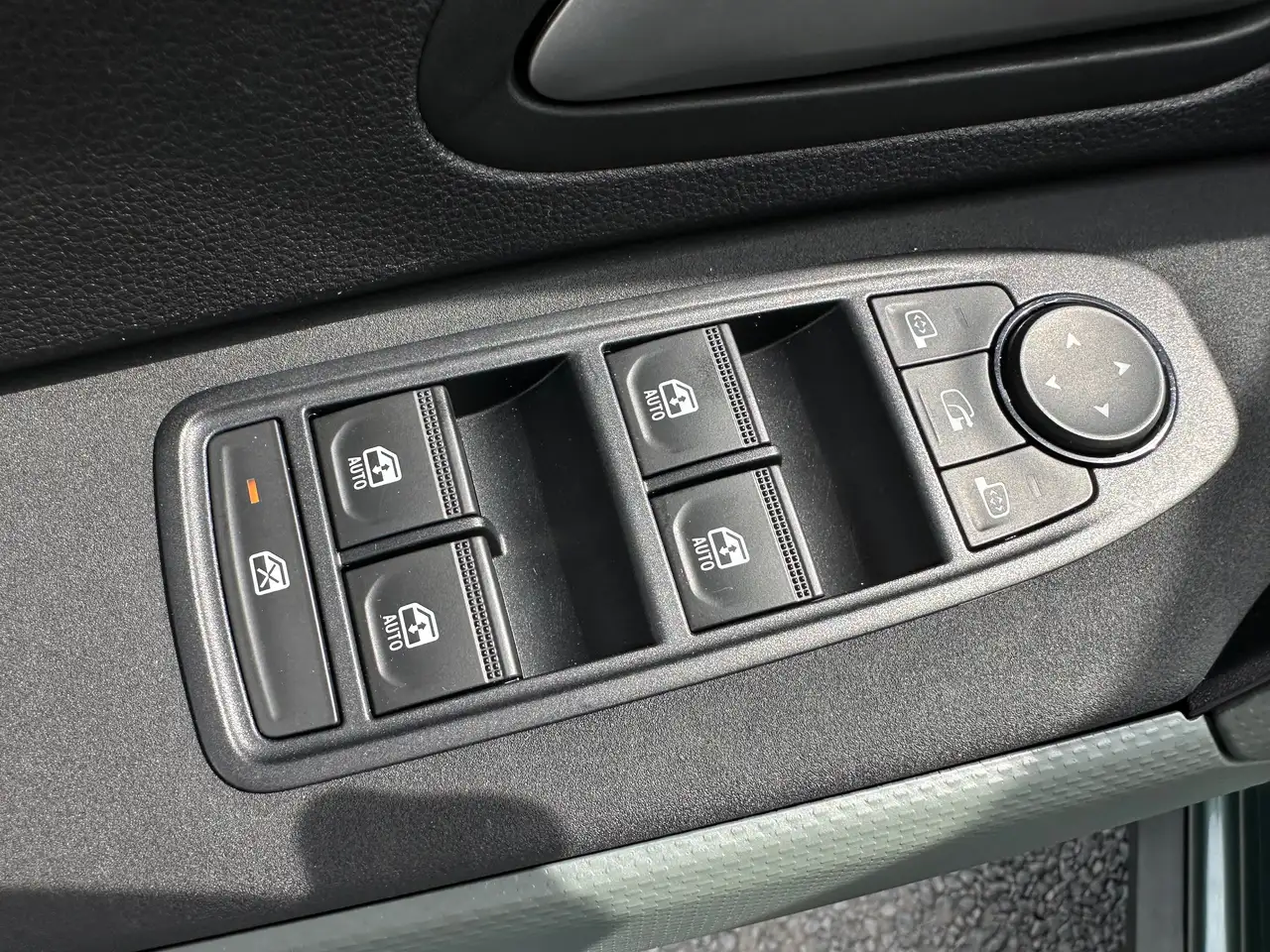 Dacia Bigster 1.8*1ER PROP*PANO*FULL OPTIONS*CAM 360°*SIEGE/VOLANT CHAUFFANT*CARPLAY*GARANTIE DACIA, миниатюра 19