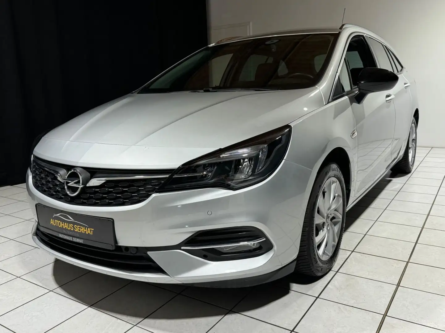 Opel Astra K ST Elegance *CARPLAY*KAMERA*NAVI*LED*PDC Silber - 1