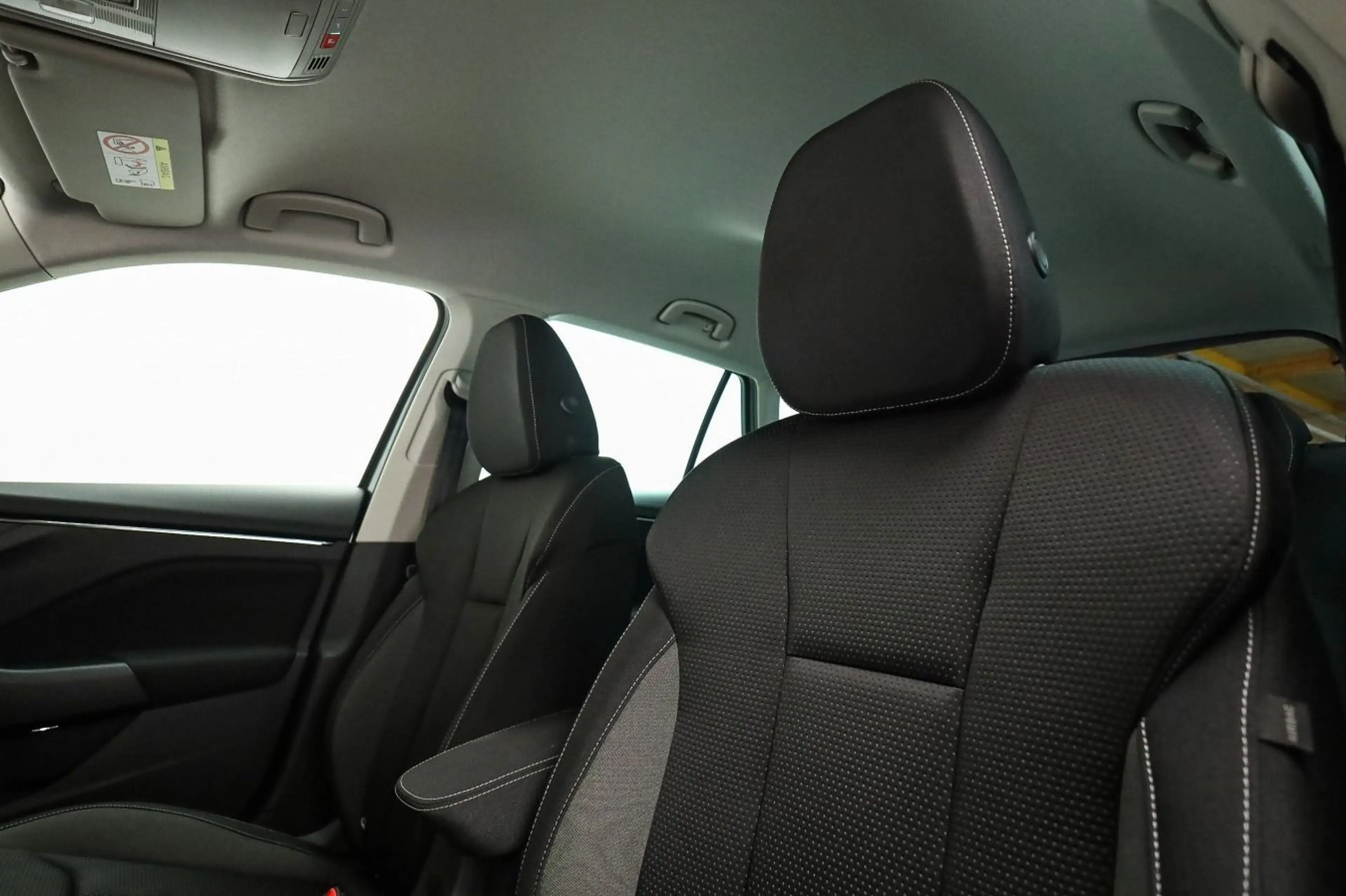 Skoda Kamiq 1.0 TSI DSG Tour*AHK*LICHT&SICHT*KOMFORT — photo 23