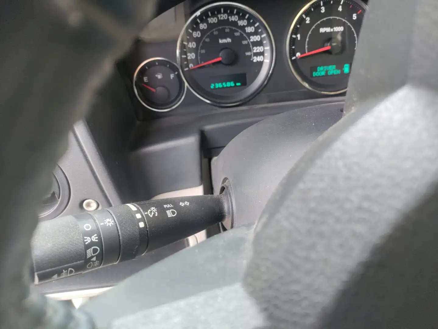 Jeep Commander Commander 3.0 CRD DPF Automatik Limited Negru - 2