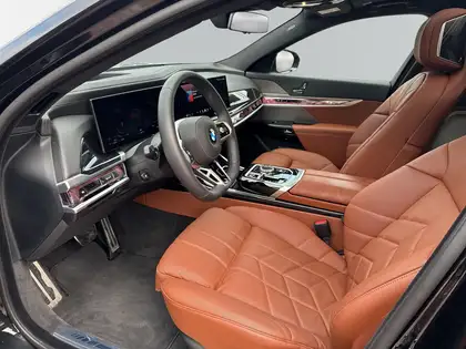 Annonce voiture d'occasion BMW 740 - CARADIZE