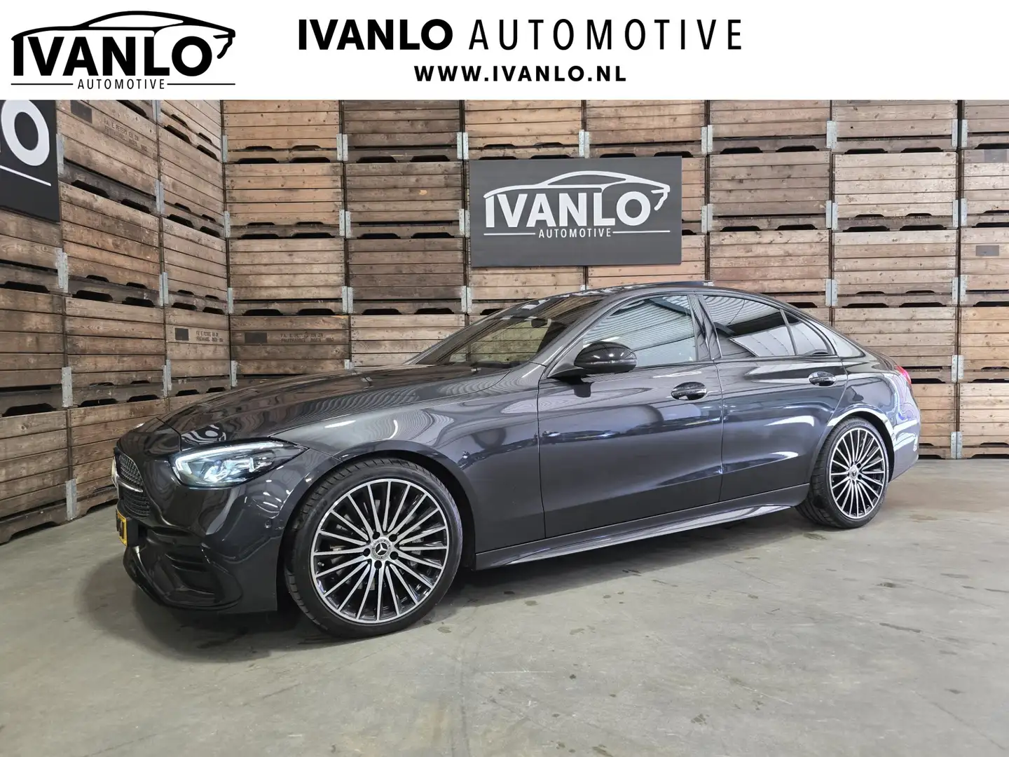 Mercedes-Benz C 200 Launch Edition AMG Line Pano Leder Camera LED Trek Сірий - 1