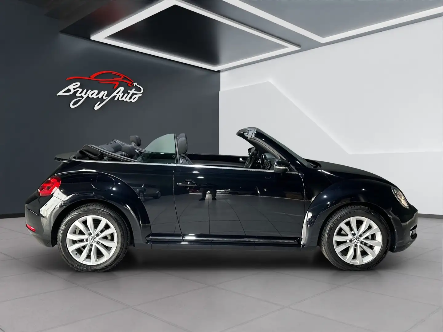 Volkswagen Maggiolino Cabrio 2.0 tdi bm Design 110cv dsg - 2