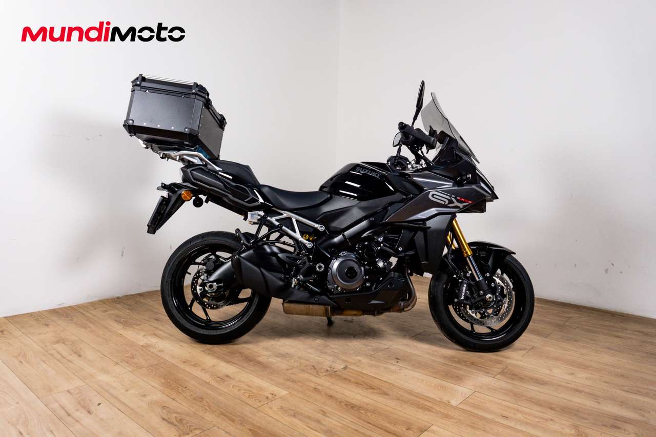 Suzuki GSX-S 1000GX