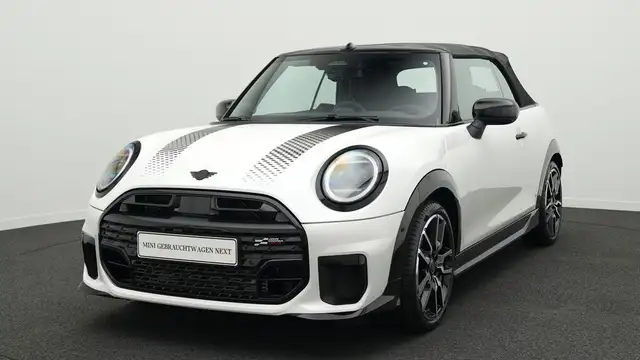 MINI Cooper S Cabrio John Cooper Works Trim