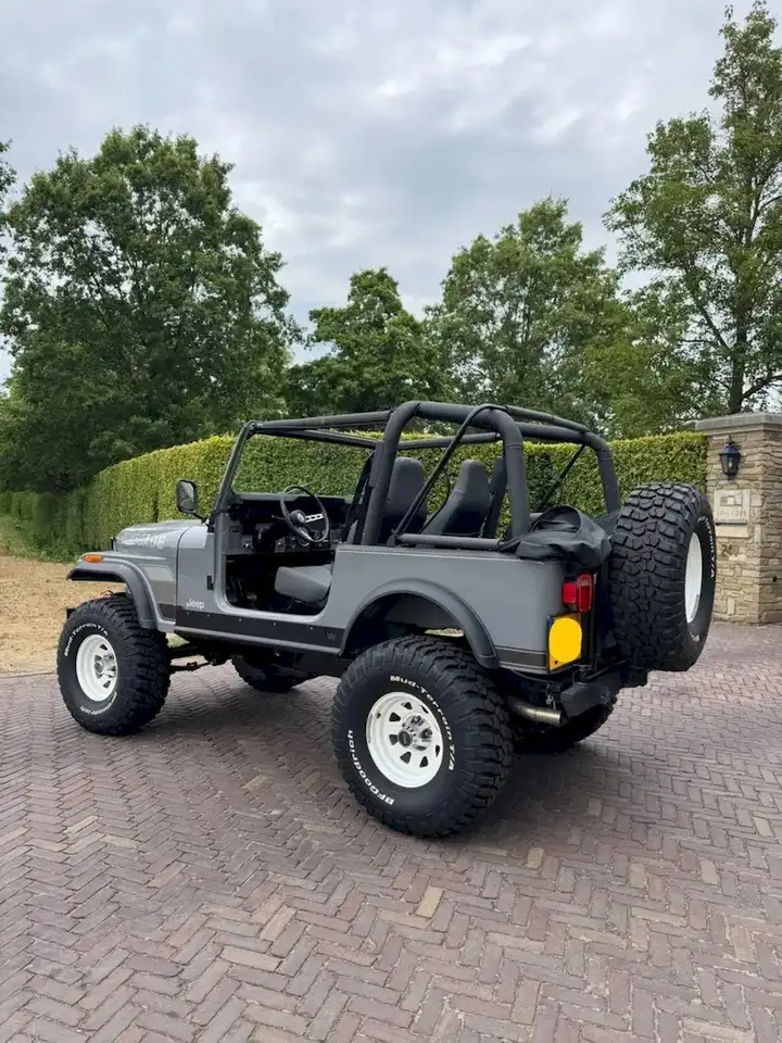 Jeep CJ-7, foto 2