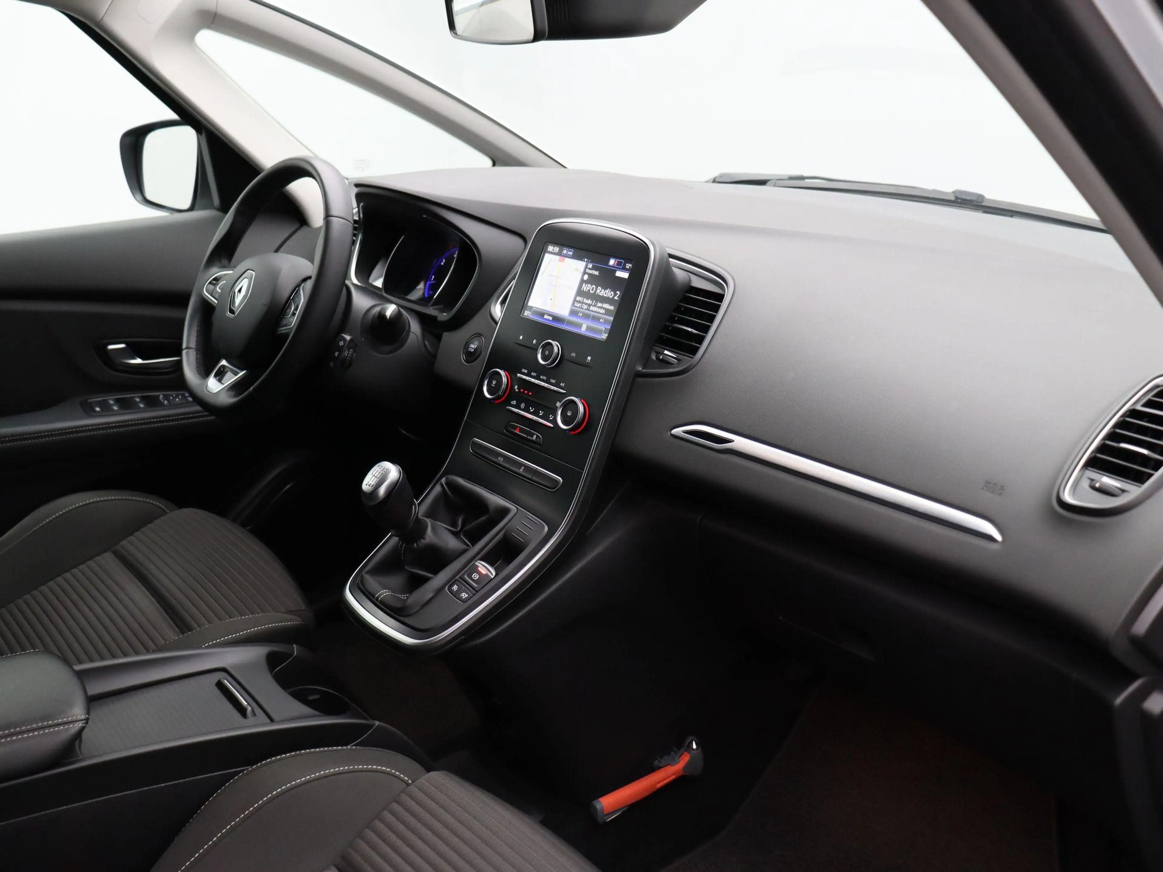 Renault Grand Scenic 1.3 TCe Business Zen | volledig dealer onderhouden — photo 14