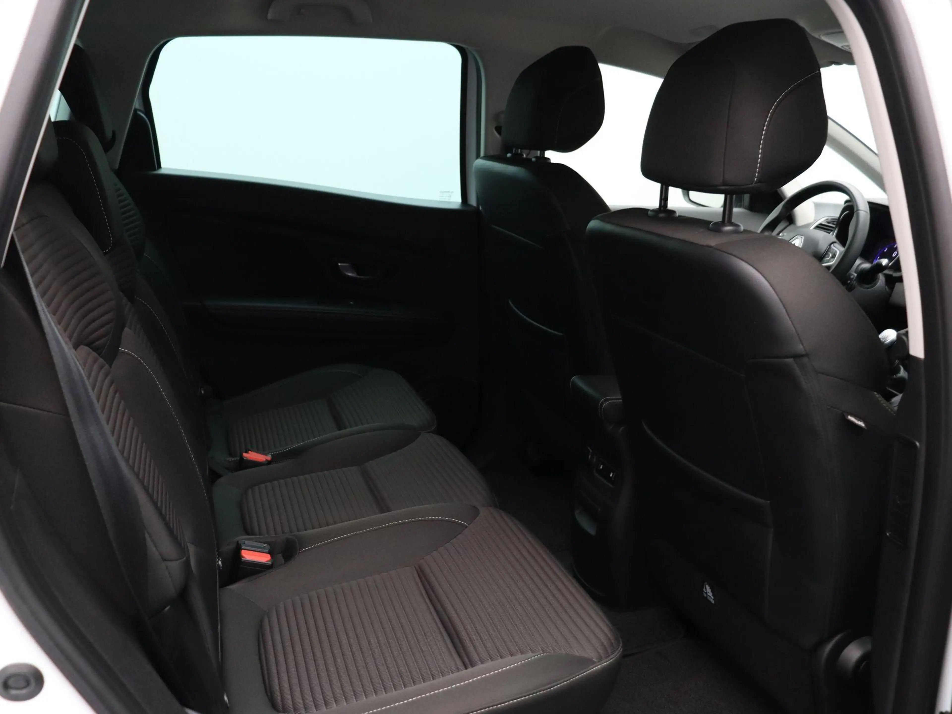 Renault Grand Scenic 1.3 TCe Business Zen | volledig dealer onderhouden — photo 8